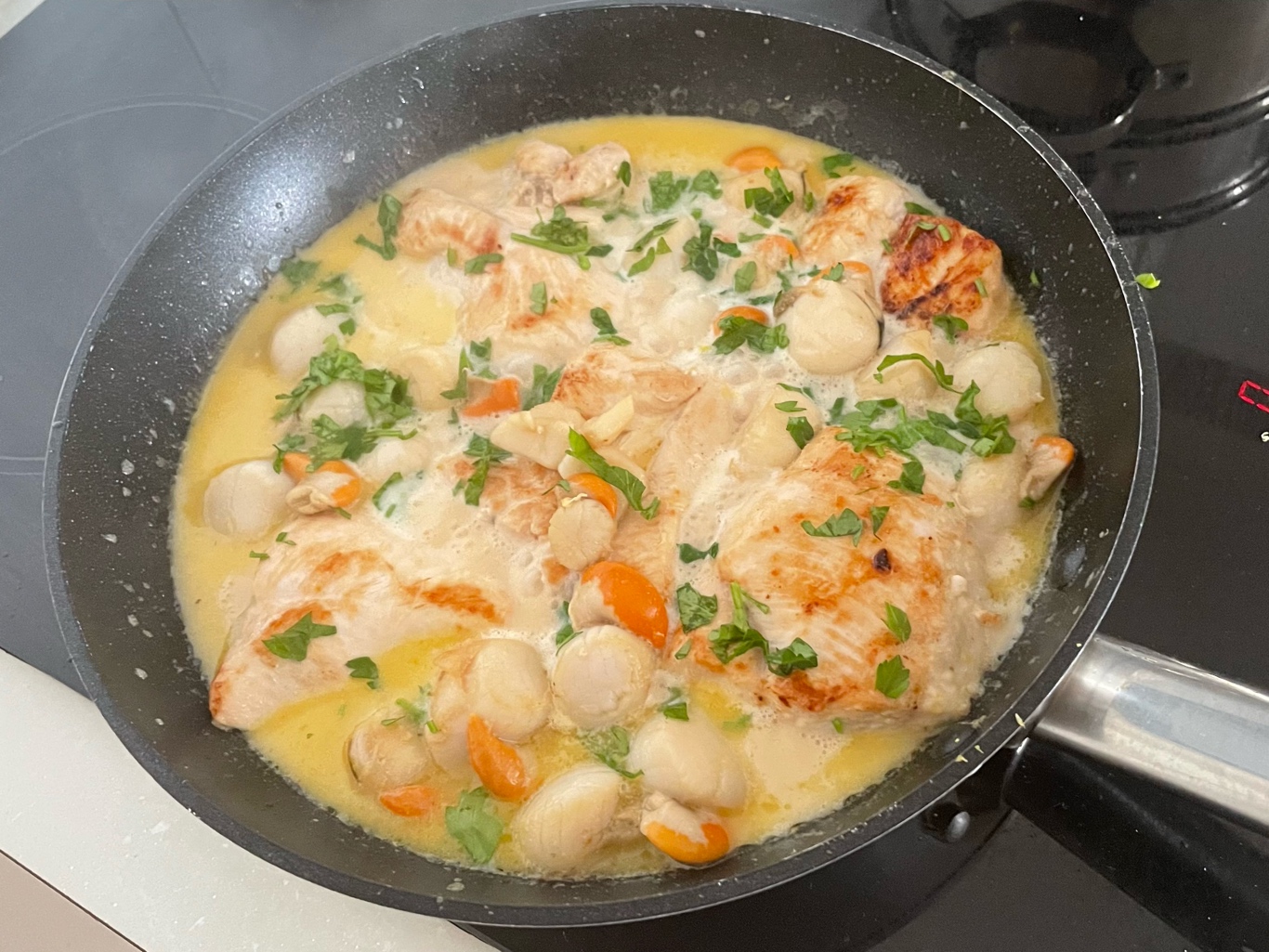 Creamy Chicken and Scallops